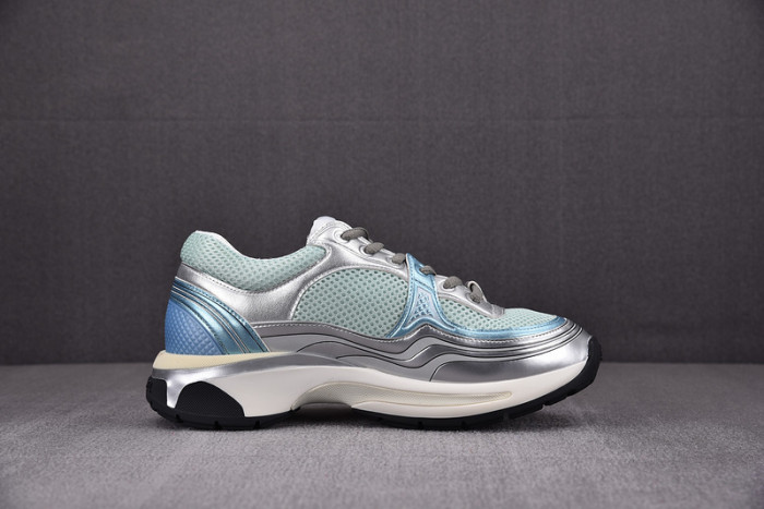 CHNL Sneaker