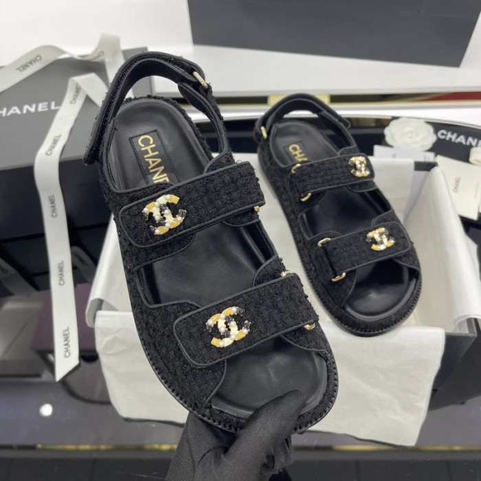 CN Slide Sandal