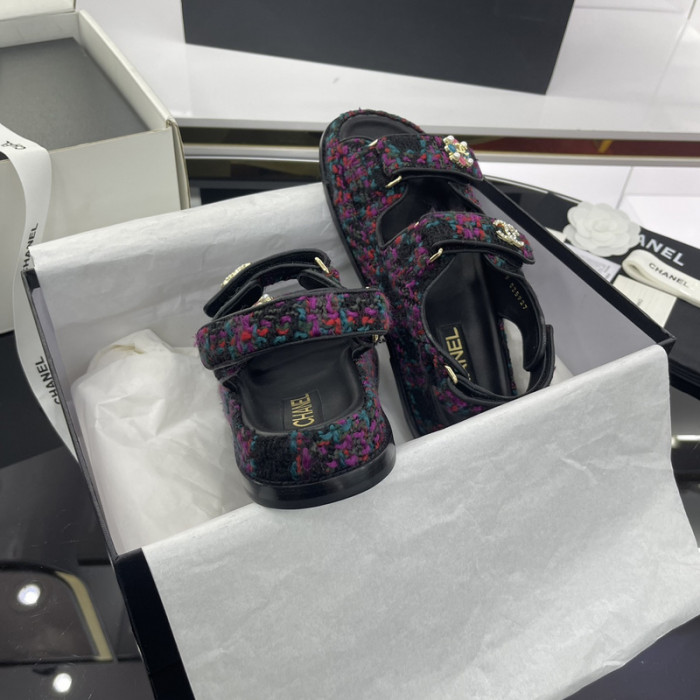 CN Slide Sandal