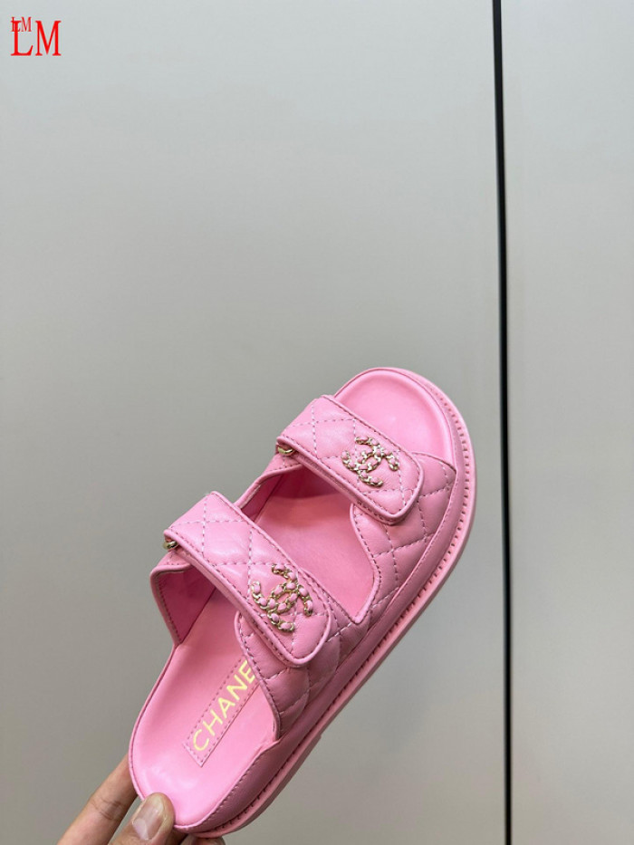 CN Slide Sandal