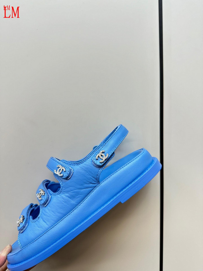 CN Slide Sandal