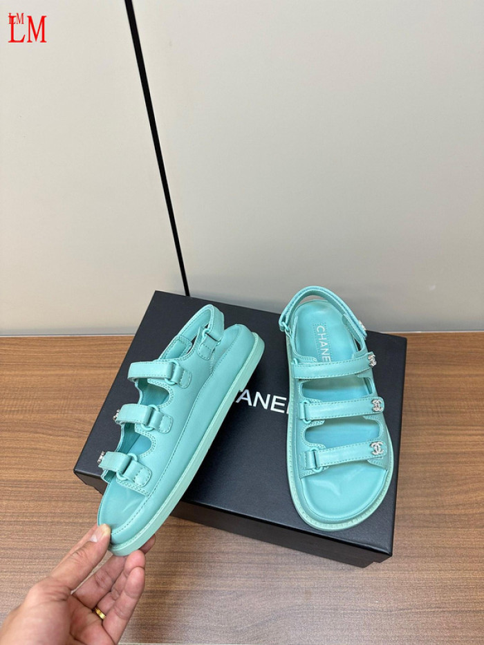 CN Slide Sandal
