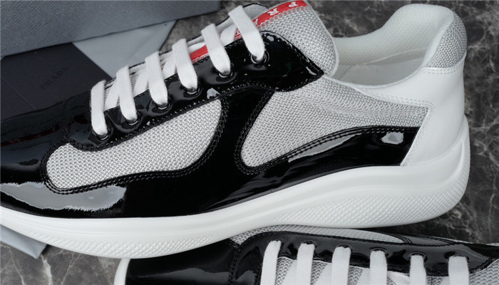 PRDA Sneaker