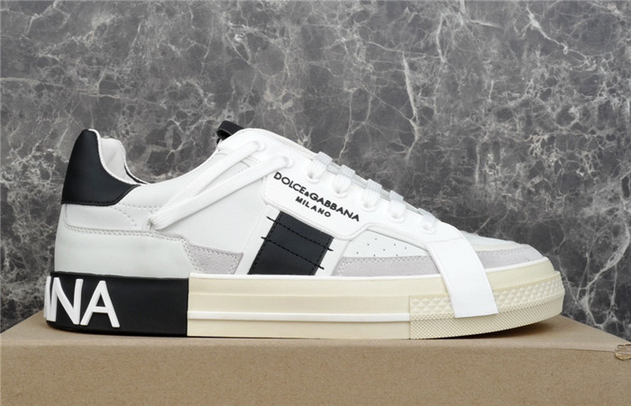 DG SNEAKER