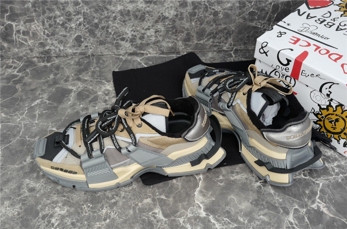 DG SNEAKER