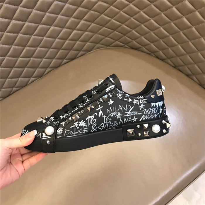 DG SNEAKER
