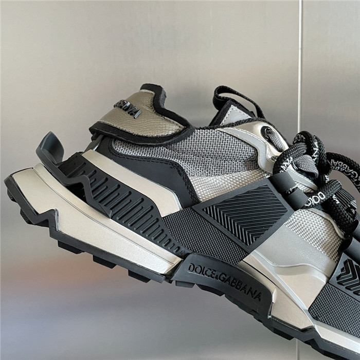 DG SNEAKER