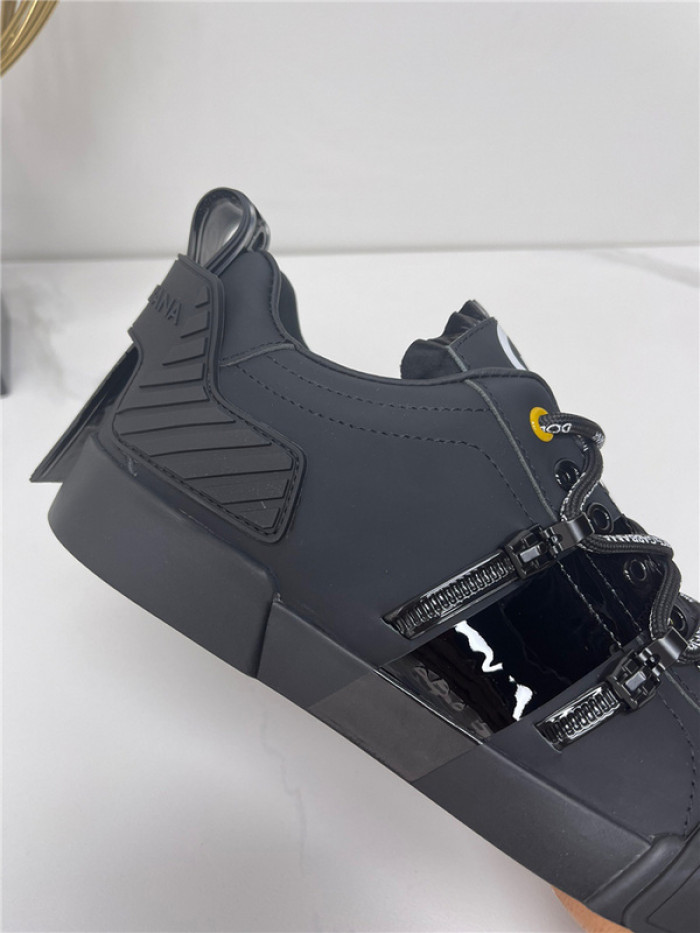 DG SNEAKER