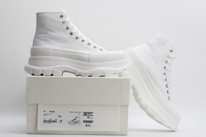 ALEXMQ Sneakers