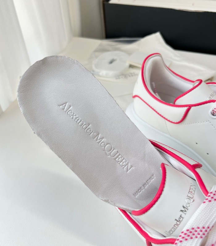 ALEXMQ Sneakers