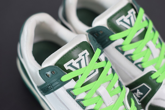 LUSV SNEAKERS
