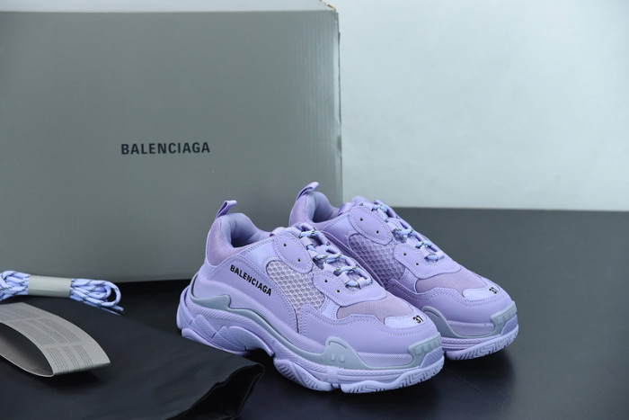 BALCIA Triple S Sneaker