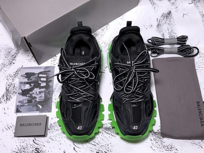 BALCIA Track SNEAKER (LED)