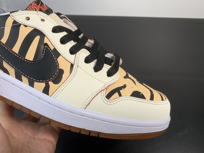 Air Jordan 1 Low OG 
