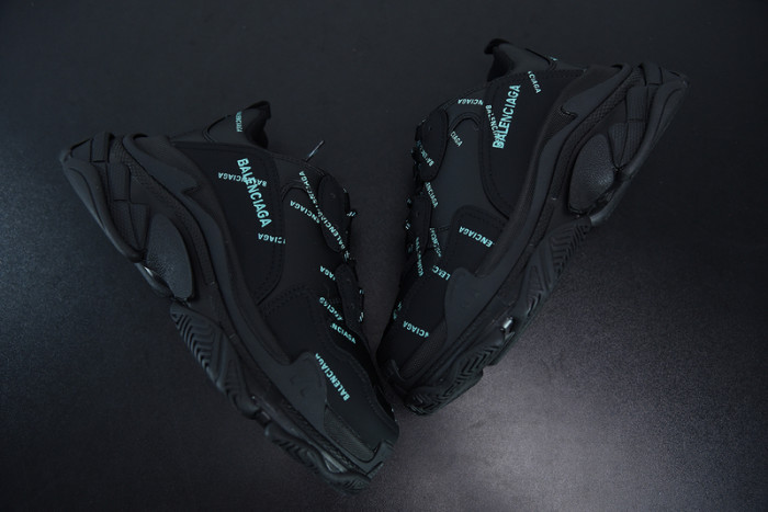 BALCIA Triple S Sneaker