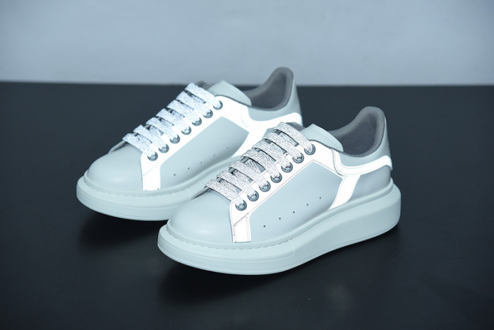 ALEXMQ Sneakers