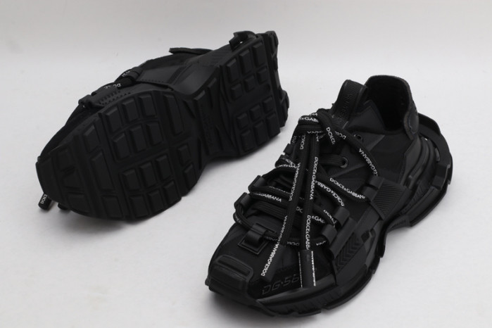 DG SNEAKER
