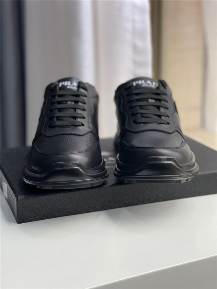 PRDA Sneaker
