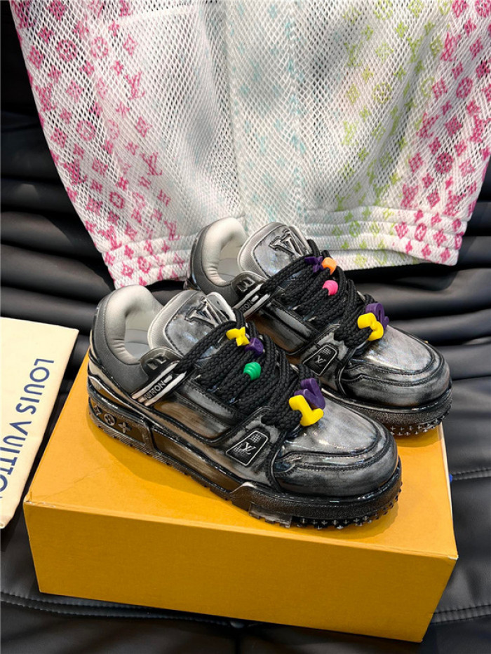 LUSV SNEAKERS