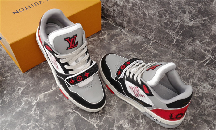 LUSV SNEAKERS