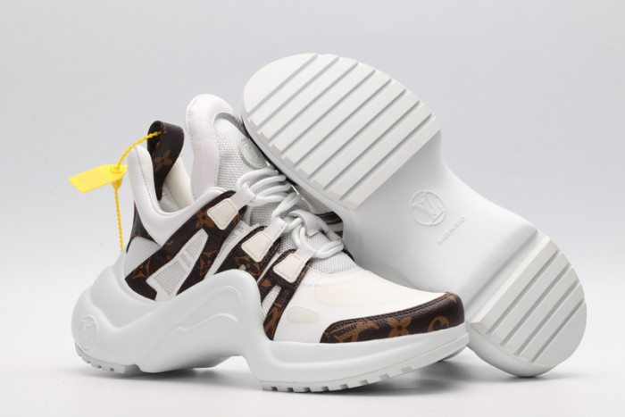 LUSV SNEAKERS