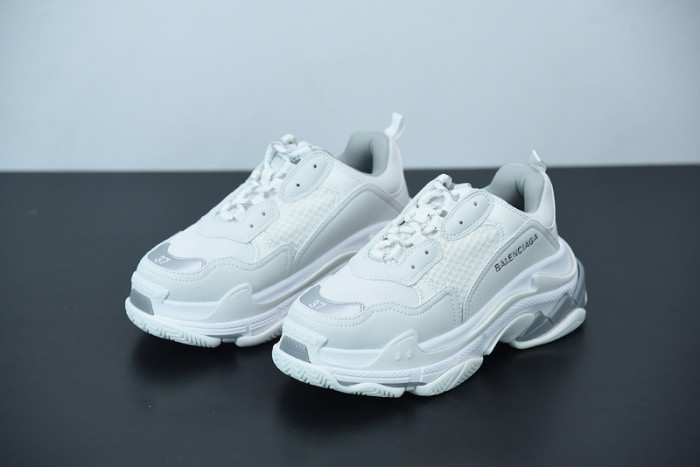 BALCIA Triple S Sneaker