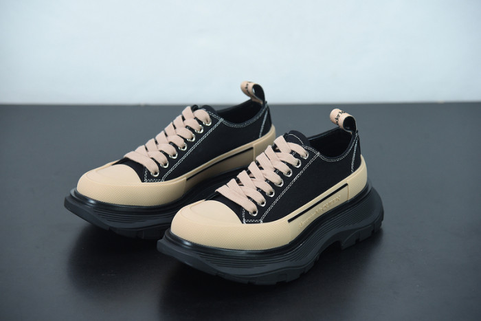 ALEXMQ Sneakers