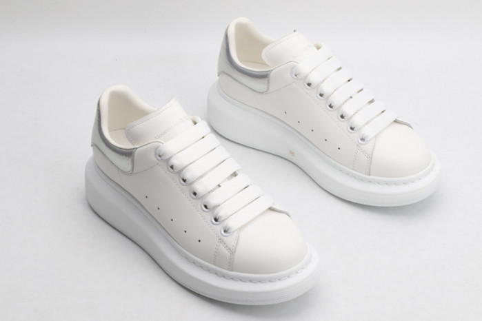 ALEXMQ Sneakers
