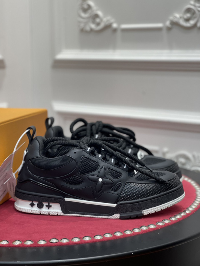 LUSV SNEAKERS
