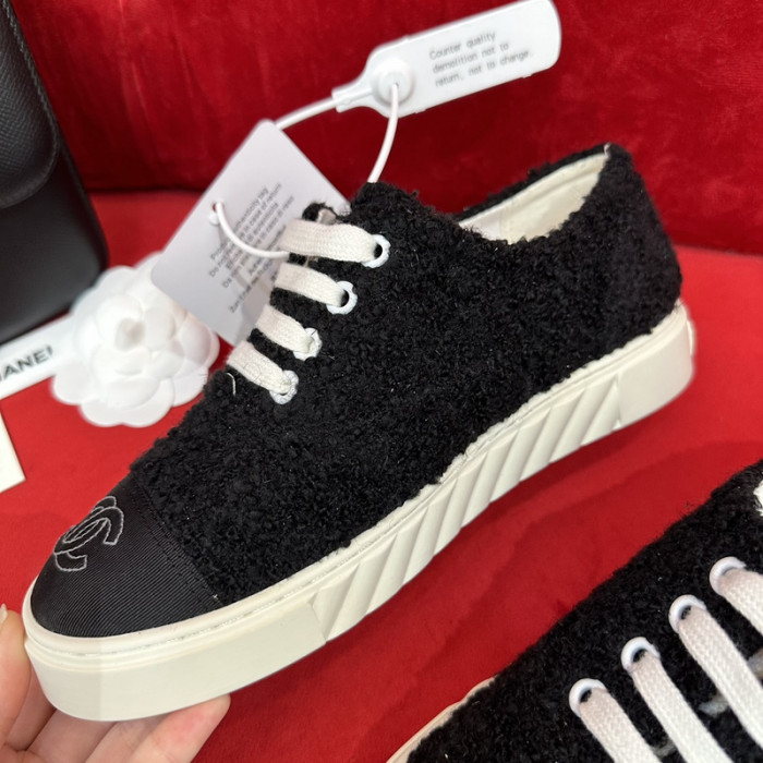 CHNL Sneaker