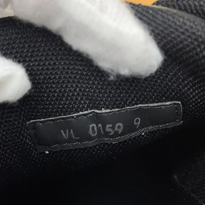 LUSV SNEAKERS