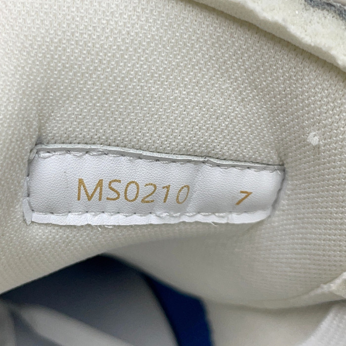 LUSV SNEAKERS