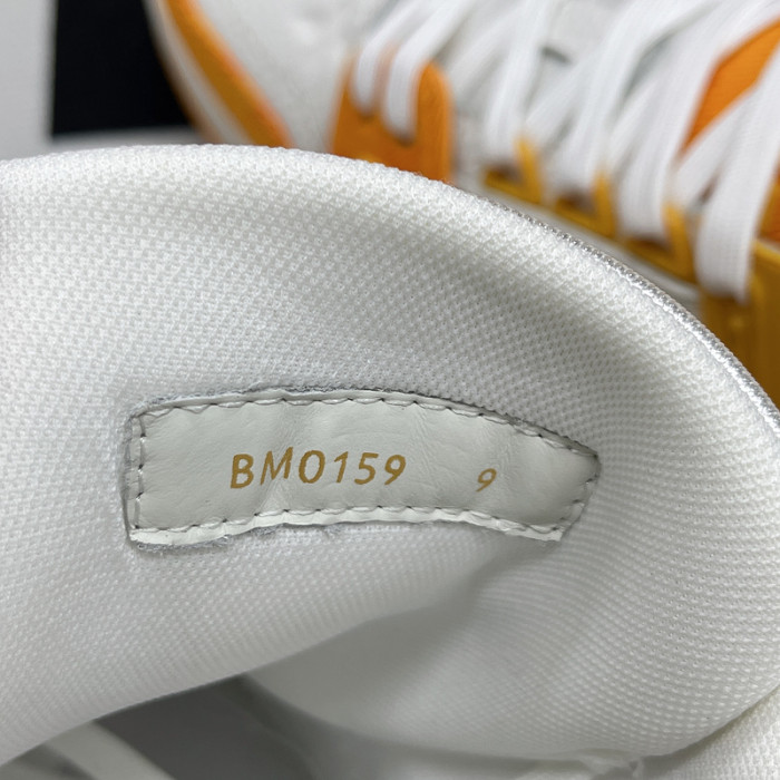 LUSV SNEAKERS