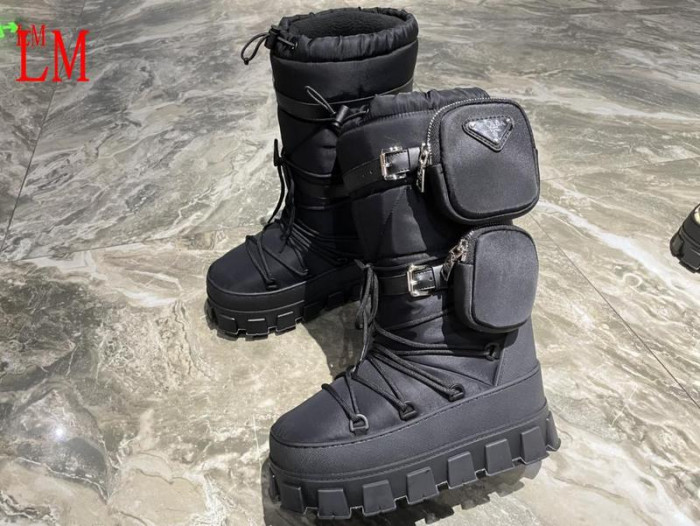 Pra*a boots