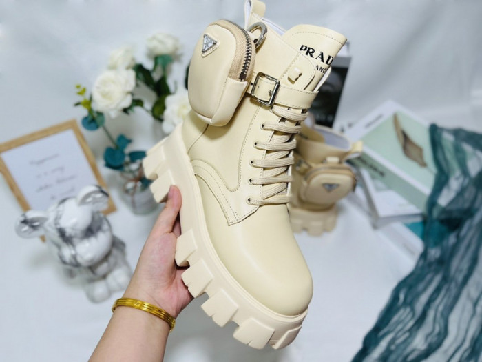 Pra*a boots