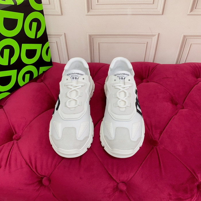 DG SNEAKER