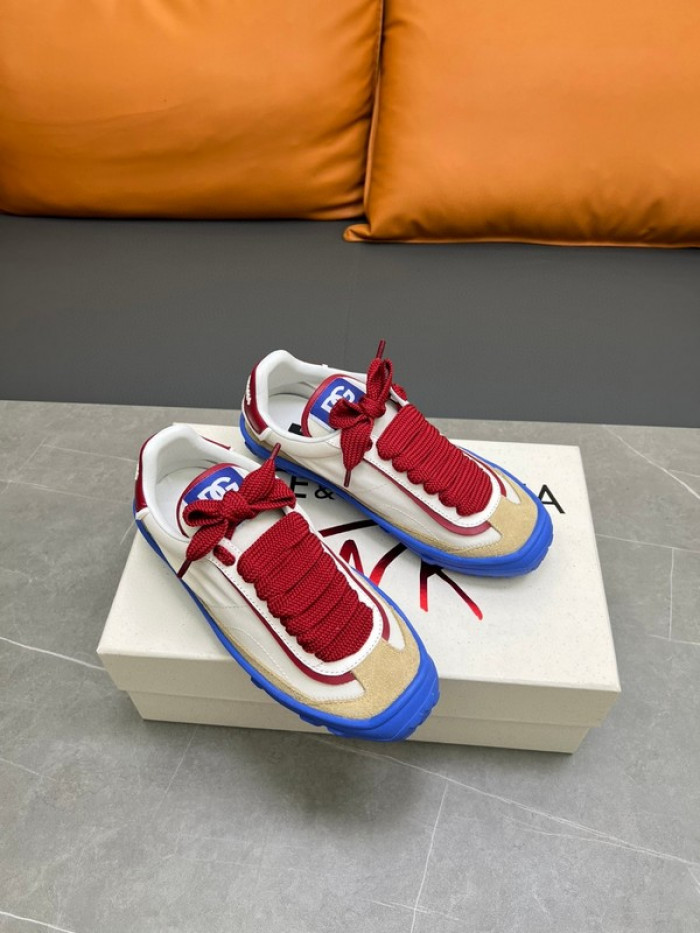DG SNEAKER
