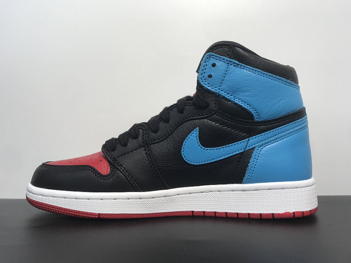 AIR JORDAN 1 HIGH WMNS UNC CHICAGO CD0461-046