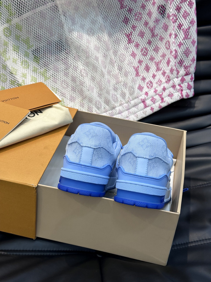 LUSV SNEAKERS