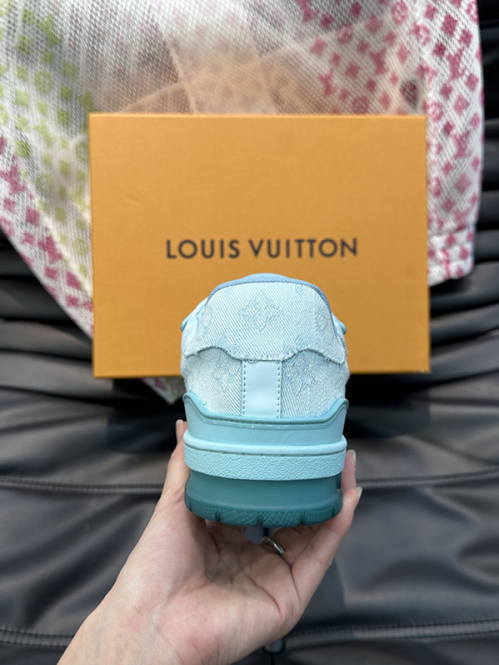 LUSV SNEAKERS