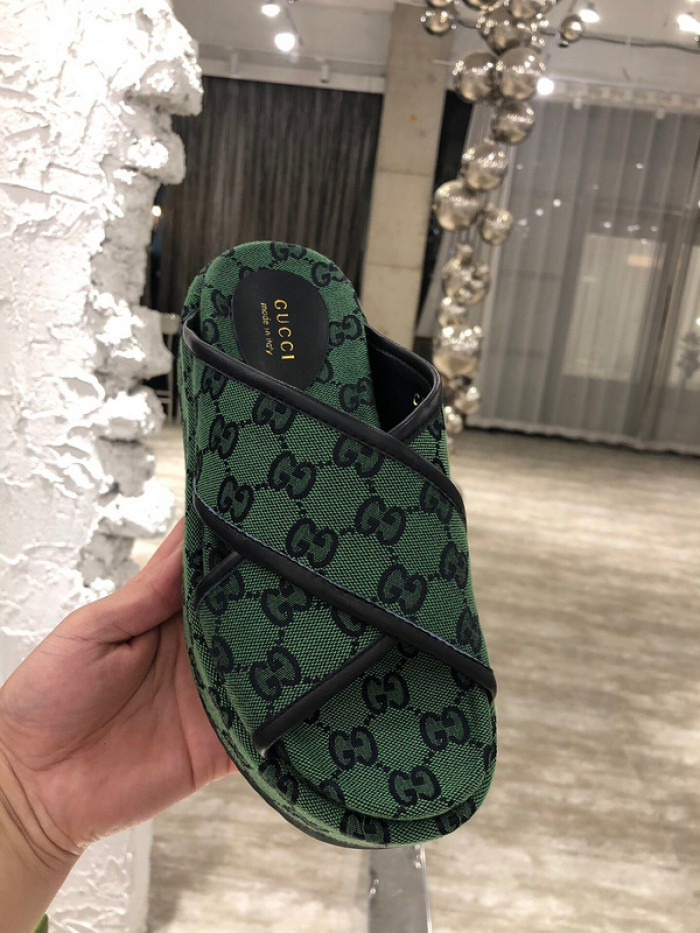 GCI GG Slide Sandal