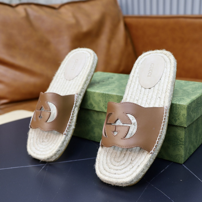 GCI GG Slide Sandal