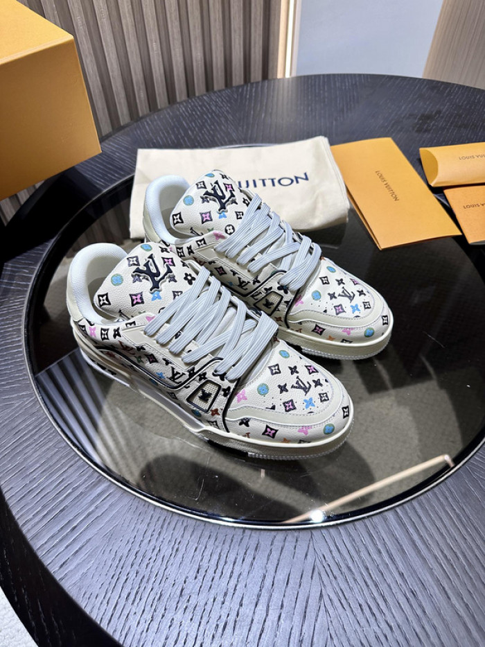 LUSV SNEAKERS