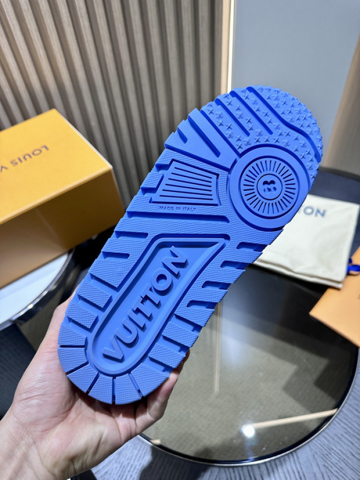 LUSV SNEAKERS
