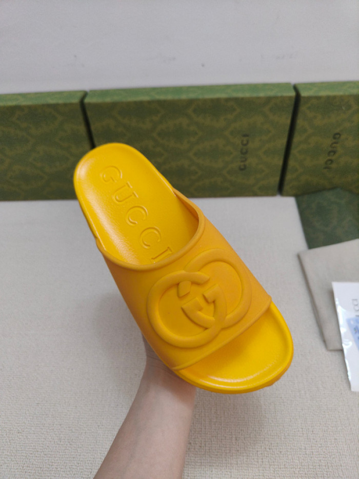 GCI GG Slide Sandal