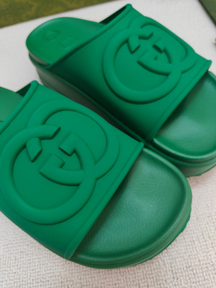 GCI GG Slide Sandal