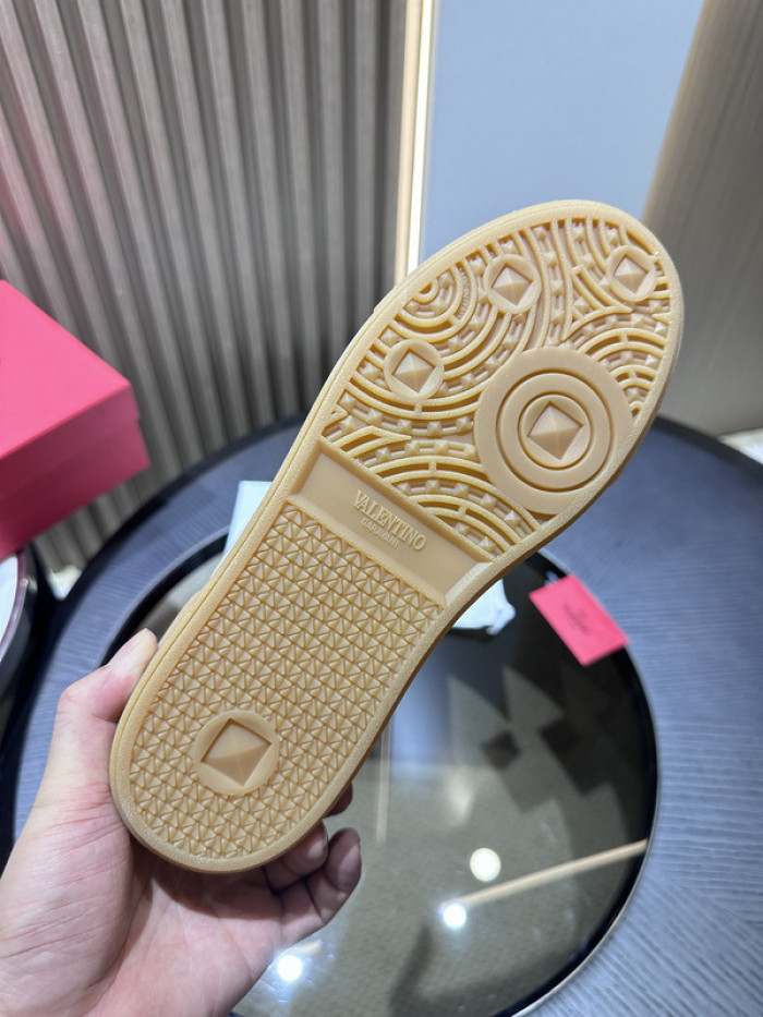 VALENTINO GARAVANI SNEAKER