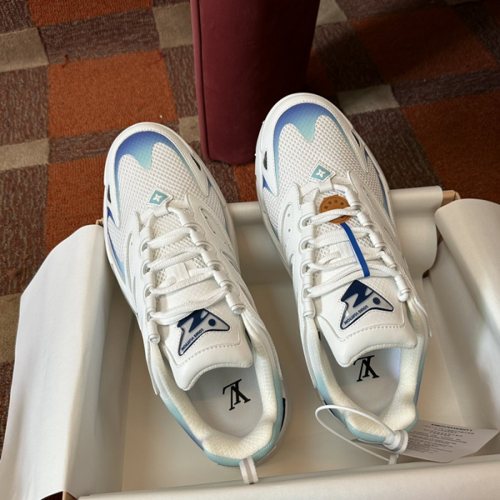 LUSV SNEAKERS