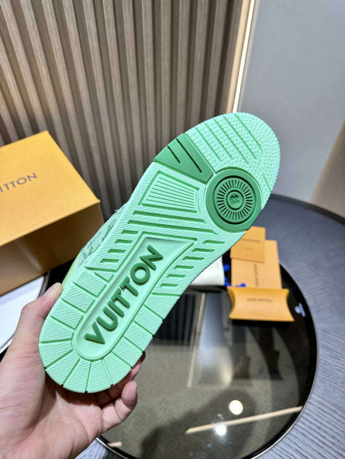 LUSV SNEAKERS