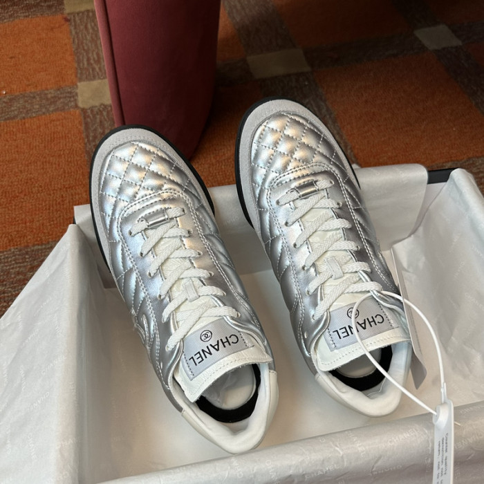 CHNL Sneaker